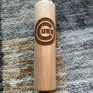 Chicago Cubs Dugout Mugs baseball bat cup NWOT. Never used. Smoke free home.